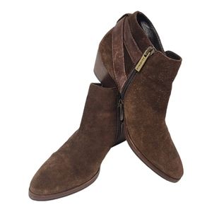 Aquatalia Women's Brown Suede Ankle Boot With Side Buckle Size 6.5
